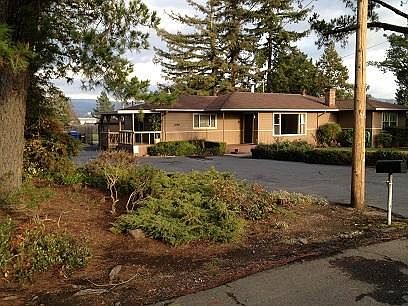 1st image of 3138 Sunnydale Dr