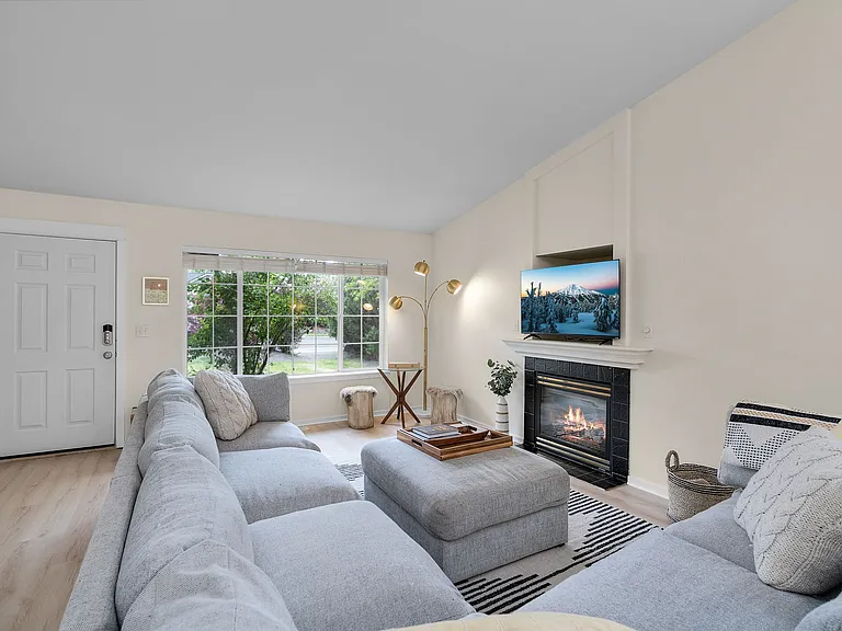 63077 Marsh Orchid Dr — Photo 8