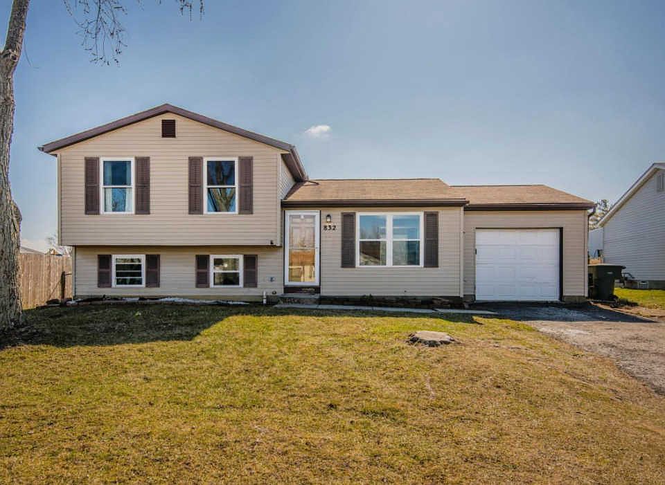 1st image of 832 Cherry Bud Dr