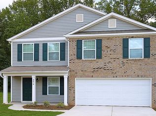 3910 Huntsmoor Dr, Wilson, NC 27896