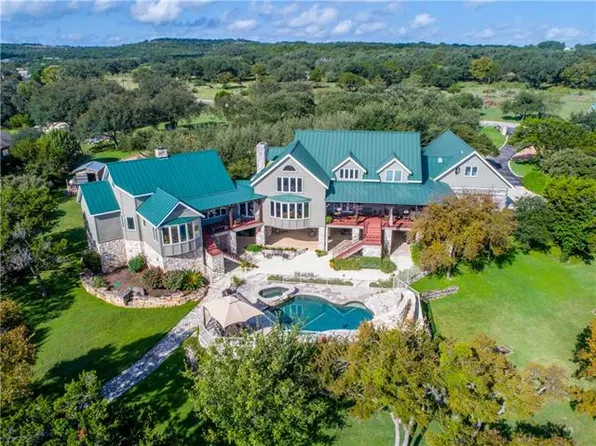 1001 Cat Hollow Club Dr, Briarcliff, TX 78669