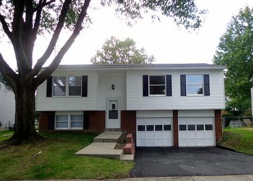2nd image of 2468 Bedford Ln