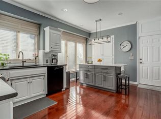7210 W 144th Ter, Overland Park, KS 66223