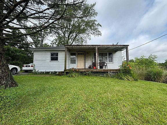 2nd image of 5849 Garden Rd