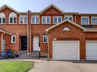 679 Constellation Dr, Mississauga, ON L5R2V9
