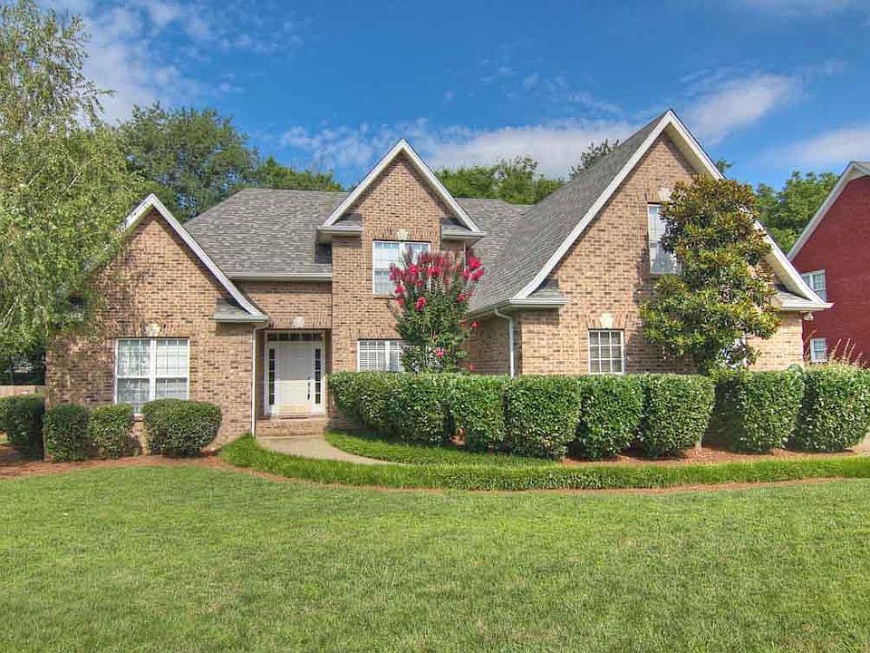 1st image of 3069 Vicwood Dr