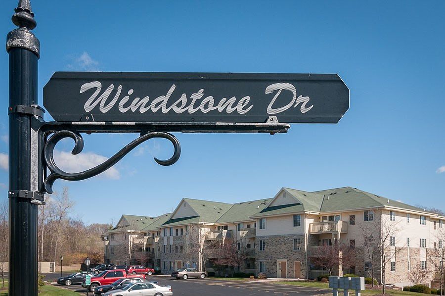 520 Windstone Dr, Hartland, WI 53029 Zillow