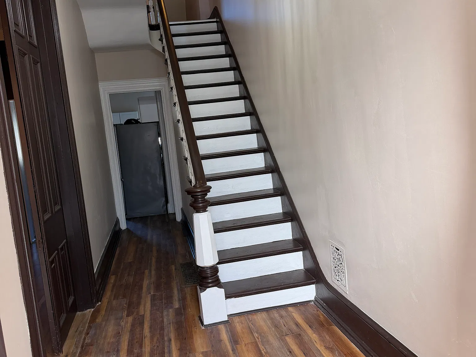 1721 Cotton St — Photo 2