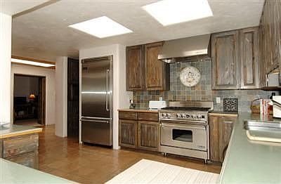5th image of 936 Vista Jemez Ct