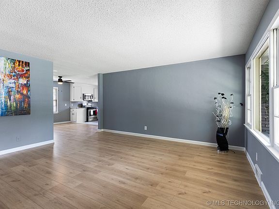 3rd image of 10942 E 4th Pl