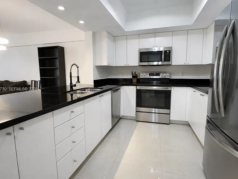 17375 Collins Ave #1505 — Photo 3