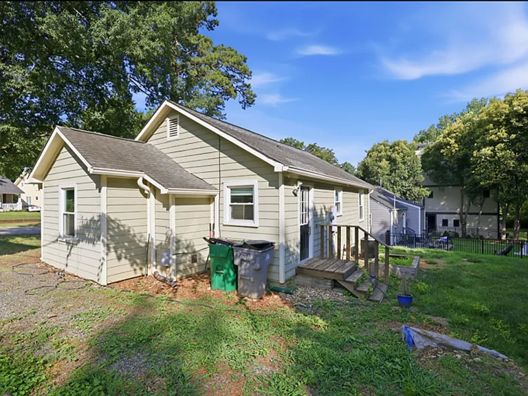 2508 Rozzelles Ferry Rd — Photo 19