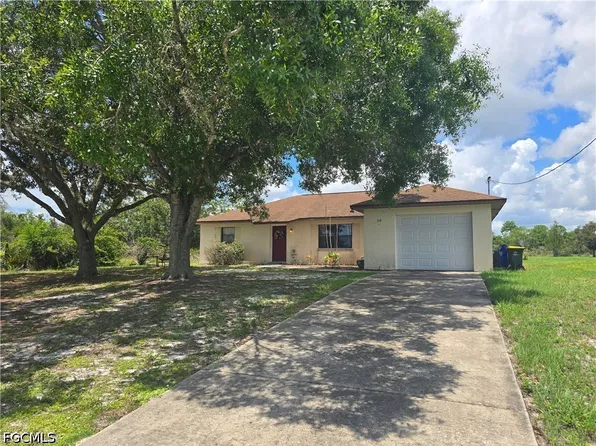 114 Highlands Lake Dr, Lake Placid, FL 33852