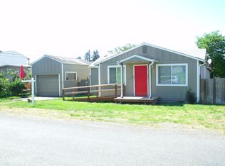 201 Peterson St S, Roy, WA 98580