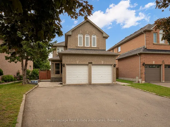 5453 Middleport Cres, Mississauga, ON L4Z 3V2