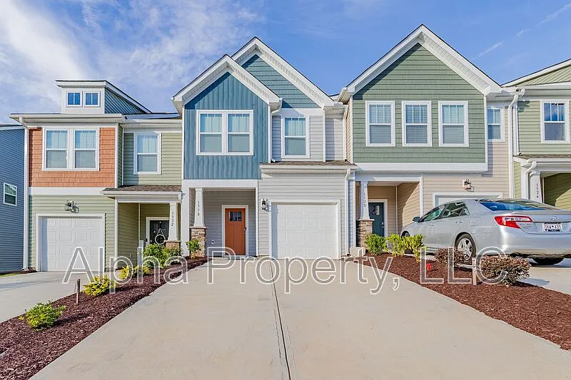 1530 Rivermeade Dr