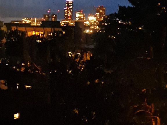 Romantic evening views.