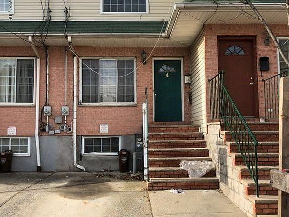 2nd image of 4 Mersereau Ave