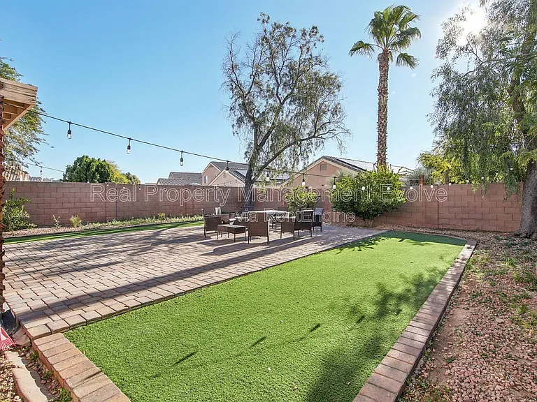 12571 W Mauna Loa Ln — Photo 35