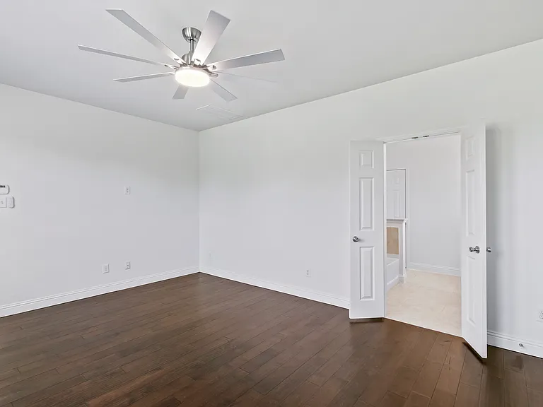 4424 Overbrook Dr — Photo 15