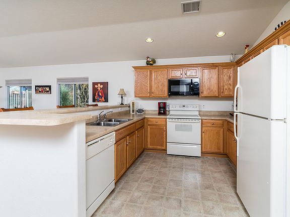 4th image of 5056 E Cedar Creek Dr