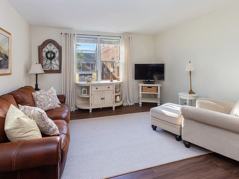 1st image of 5614 Netherland Ave APT 6G