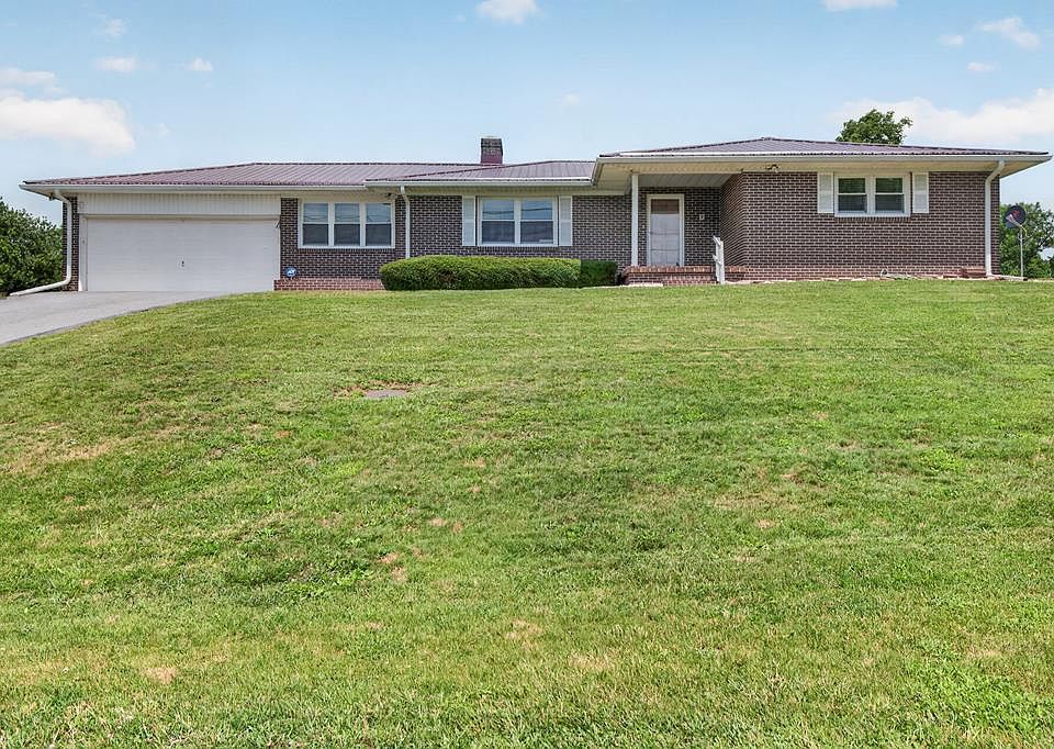 1st image of 235 Windmere Ln