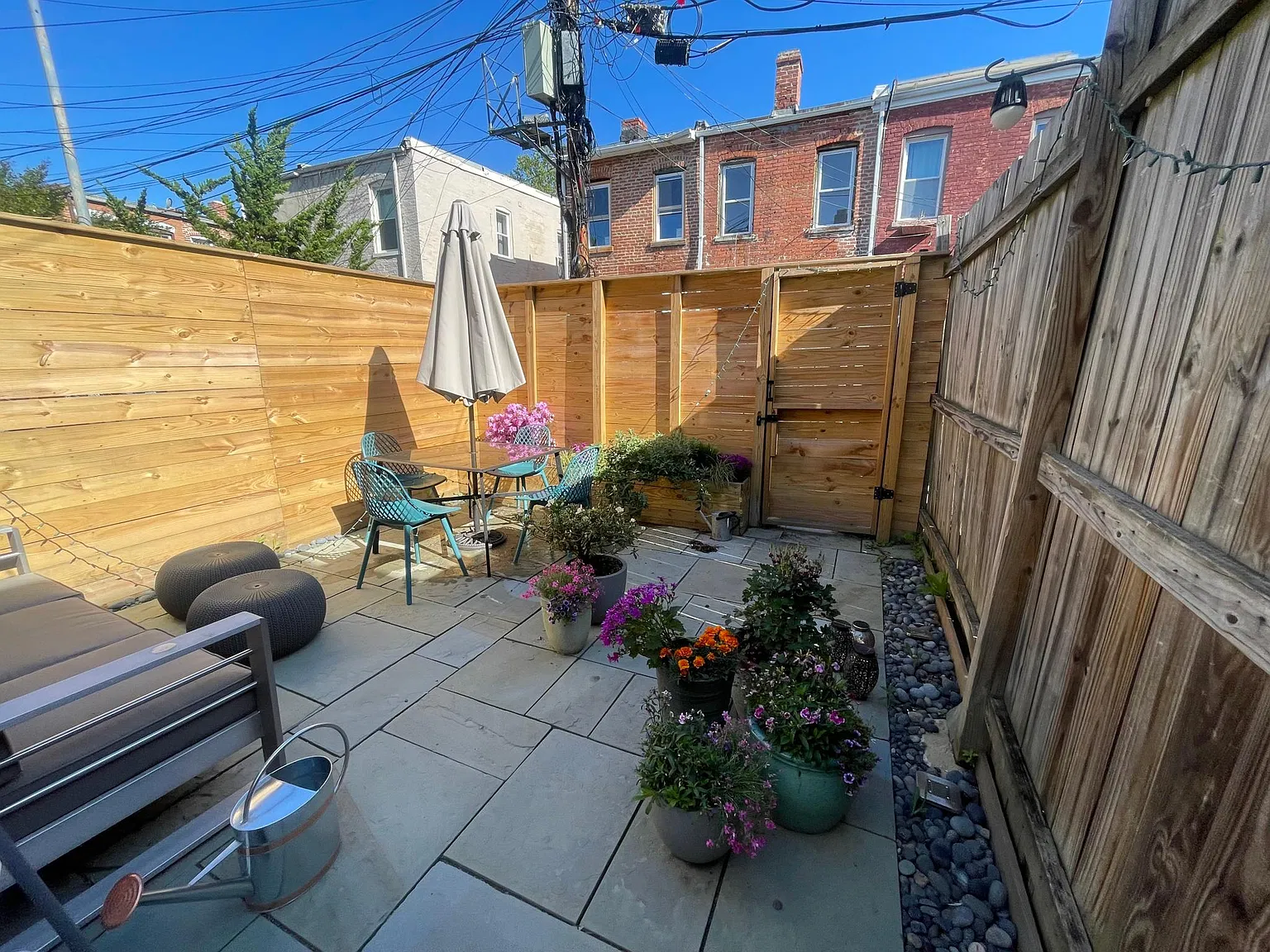 333 Elm St NW — Photo 2