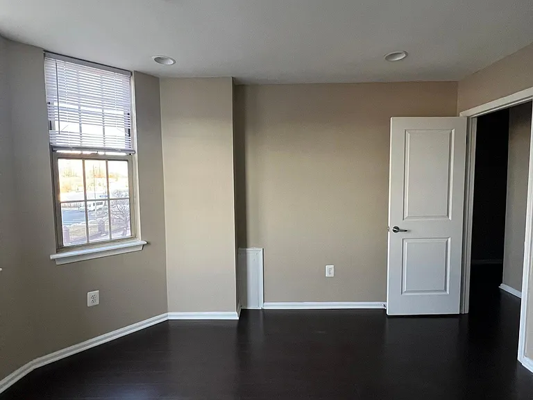 4721 Chestnut St #D — Photo 13