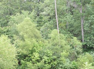 604 Mission Ridge Rd, Rossville, GA 30741