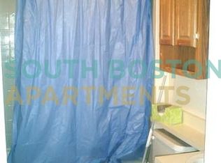 140 Sherman Rd, Chestnut Hill, MA 02467