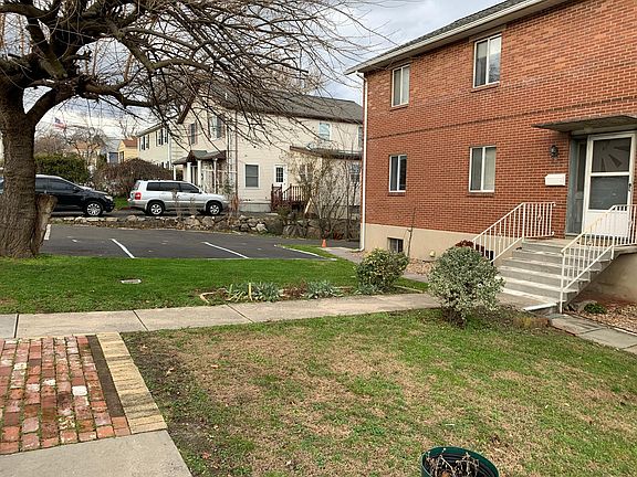 Front yard and front parking