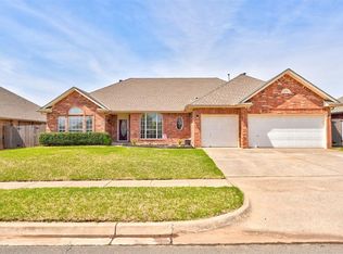 2600 Halifax Way, Norman, OK 73069