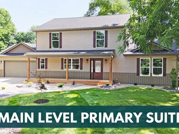 609 Johnny Dr, Maryville, IL 62062