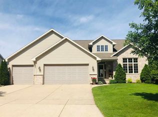 462 Welland Ave, Green Bay, WI 54311