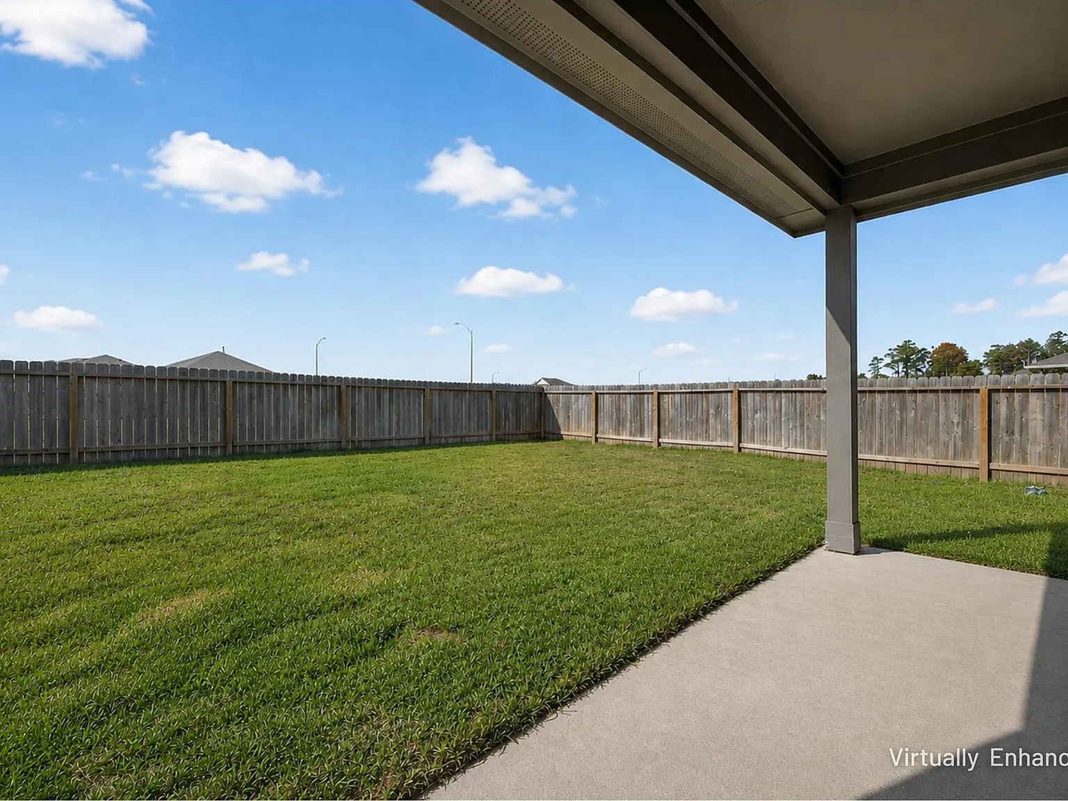 4 bed, 2.5 bath, 2170 sqft, $2,350 — Photo 2