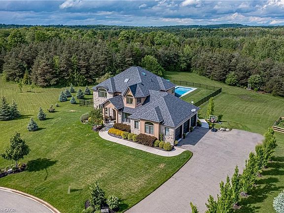 2nd image of 125 Crewson Ct