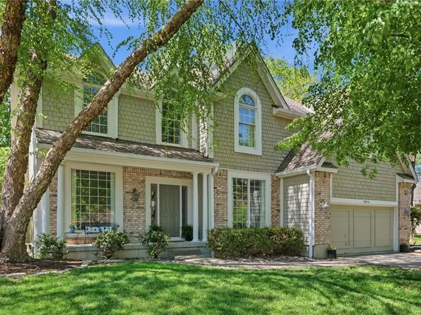 8016 N Chatham Ave, Kansas City, MO 64151