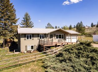 445 Sapphire Ln, Stevensville, MT 59870