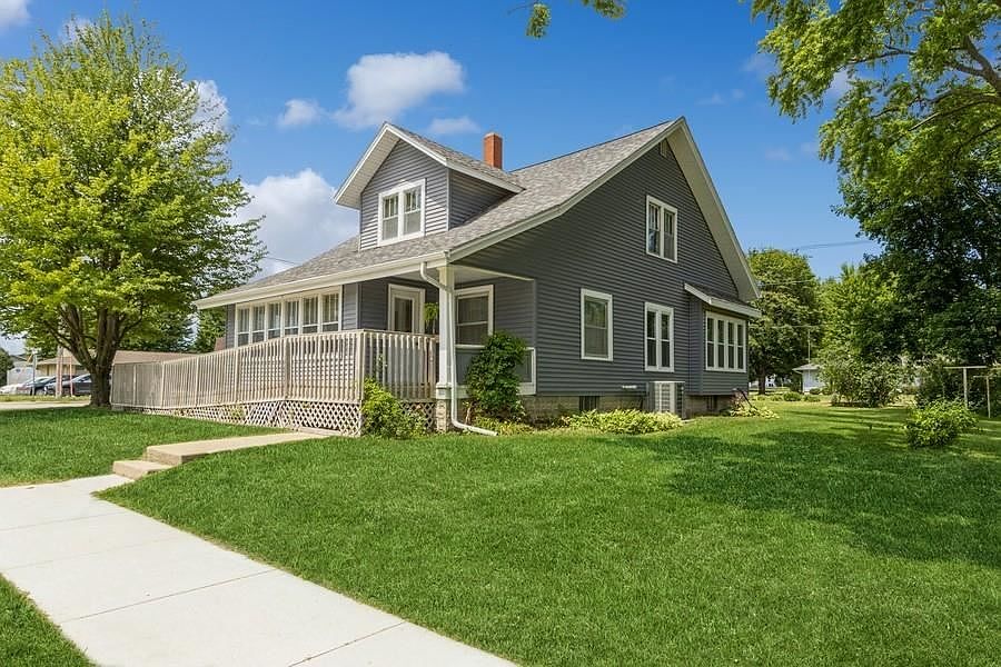 303 East Ave, Kalona, IA 52247 MLS 202304135 Zillow