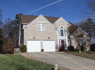 9912 Stewart Spring Ln, Charlotte, NC 28216