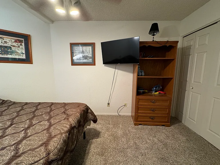 2022 Merrill Ln #3I — Photo 18