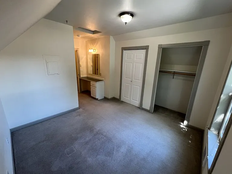 301 Sullivan St — Photo 11