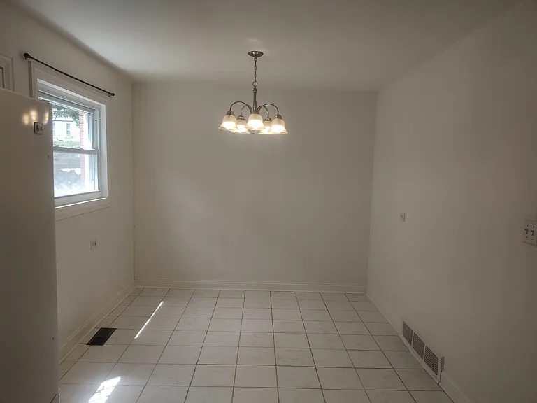 1411 W Touhy Ave — Photo 41