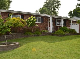 2357 Roland Dr, Arnold, MO 63010