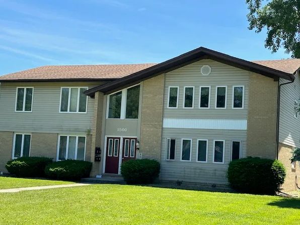 1500 Camellia Dr APT 3, Munster, IN 46321