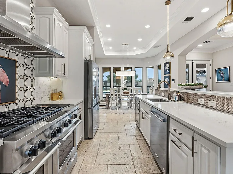 1028 Villa Hill Dr — Photo 12