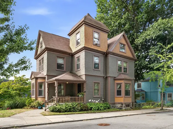 101 Ashmont St, Dorchester, MA 02124