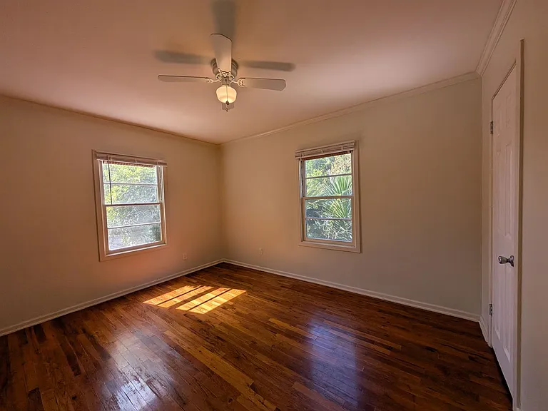 890 Josephine St — Photo 26