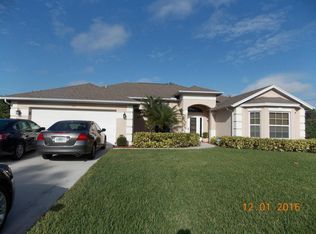 301 SW Donna Ter, Port Saint Lucie, FL 34984